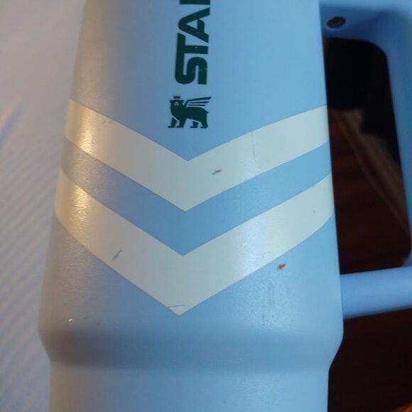 Stanley 40oz Pro Tour Quencher Tumbler Chevron Cornflower Blue Stripe Flip Straw - Picture 7 of 8